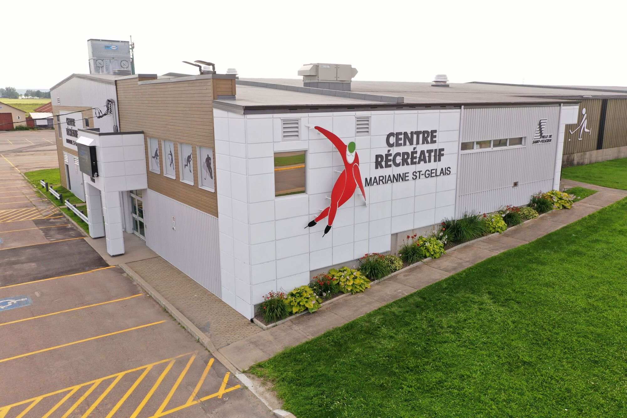 Drone Centre Récréatif CVR (1) Low